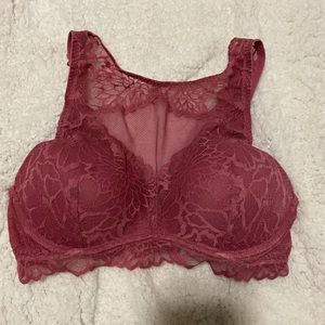 Victorias Secret Lacy bralettee